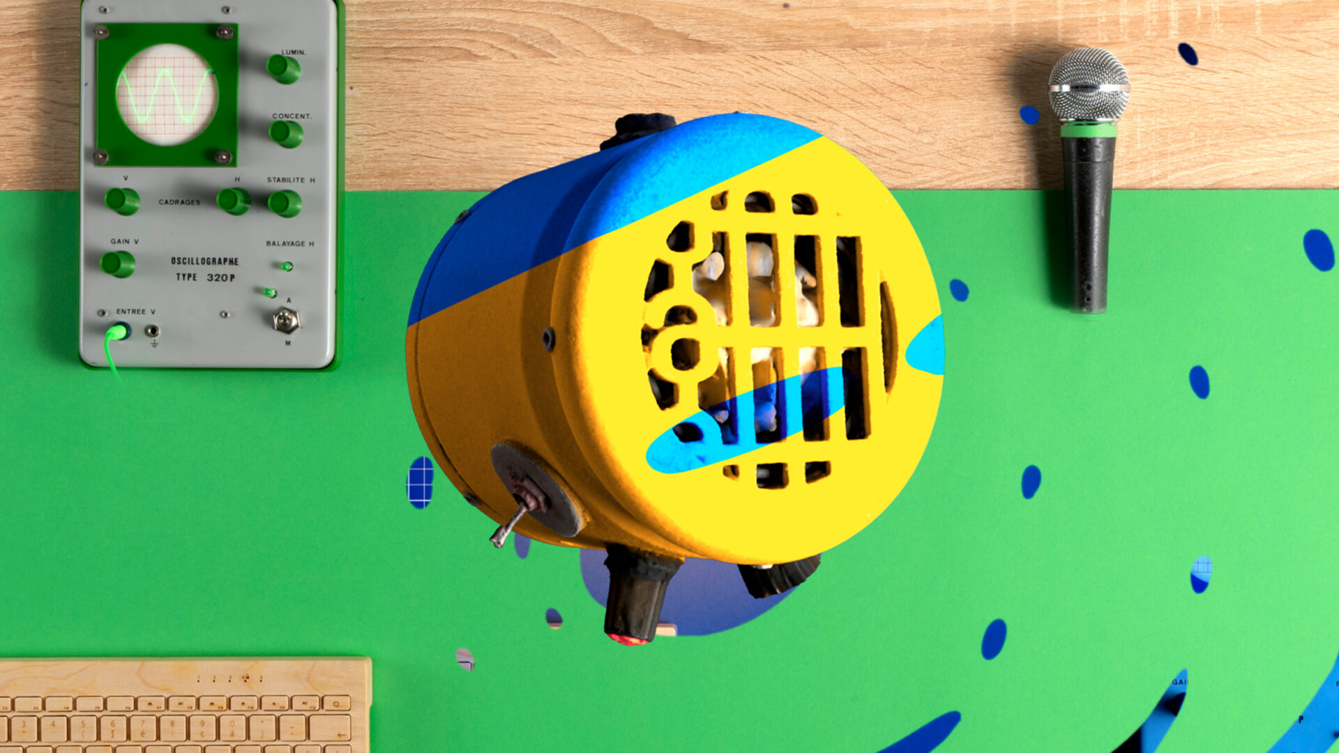 Création de décors, accessoires et set design pour une vidéo en mixed media avec motion design pour présenter le gramophone, outil pluridisciplinaire et connecté de l'association Grame à destination des enfants
