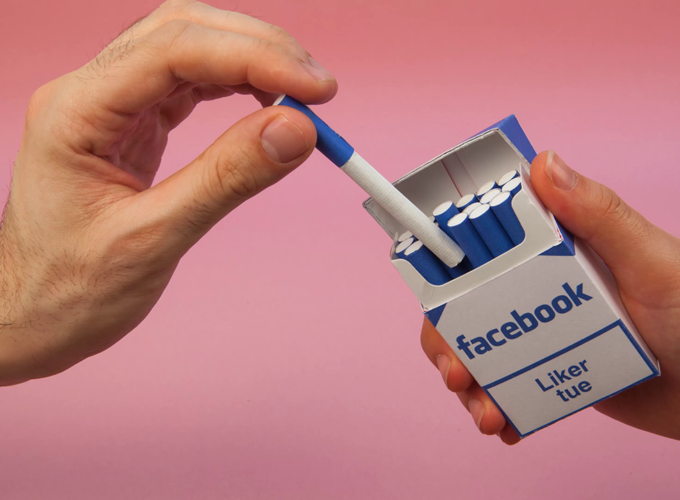 réseaux_sociaux_tous_accros